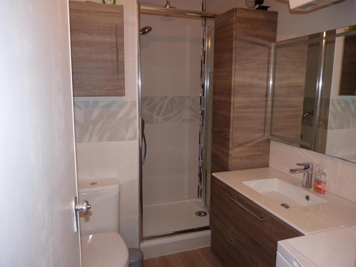 Appartement moderne centre-ville rive droite Le Grau-du-Roi Extérieur photo